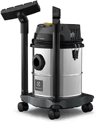 Aspirador industrial Electrolux GT20i 127V com função sopro